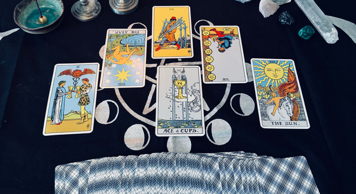 30 Minute Live Tarot Reading